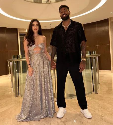 Hardik Pandya with his wife Natasa