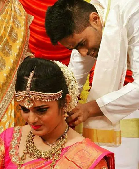 Suryakumar and his wife pic during marriage